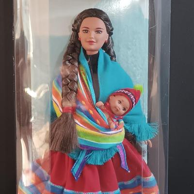 LOT 9: Set of 5 Barbie 'Dolls of the World' Collector's Edition Dolls