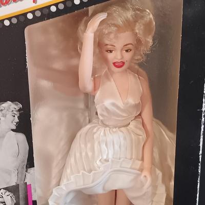 LOT 10: Coca Cola Majorette and Fountain Girl Barbies, Marilyn Monroe 'The Seven Year Itch' Doll & More