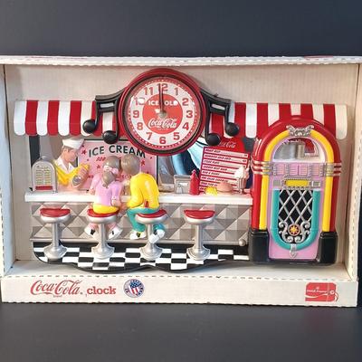 LOT 10: Coca Cola Majorette and Fountain Girl Barbies, Marilyn Monroe 'The Seven Year Itch' Doll & More