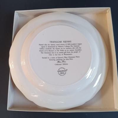 LOT 11: Vintage Wedgwood Christmas Collectible Plates