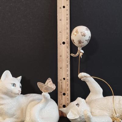 LOT 17: Lenox 'Enchantment' and 'Captivation' Cat Figurines