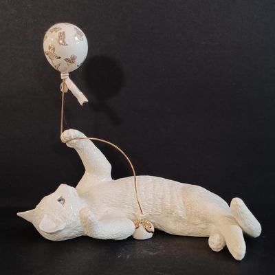 LOT 17: Lenox 'Enchantment' and 'Captivation' Cat Figurines