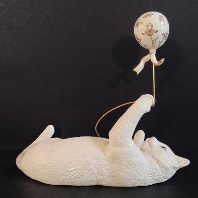 LOT 17: Lenox 'Enchantment' and 'Captivation' Cat Figurines