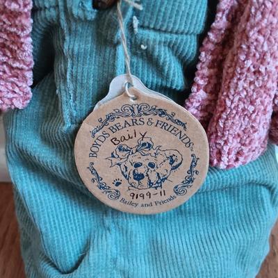 LOT 29: Retired Vermont Teddy Bear Co. 'Birthday Suit', F.A.O. Schwarz Happy Birthday Bear & More