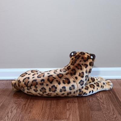 LOT 31: Vintage KayBee Toys White Monkey, Hosung Monkey Puppet, Folkmanis Hand Puppet & More