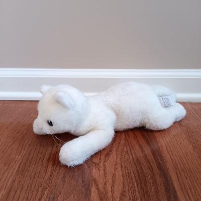 LOT 33: Vintage FurReal Interactive Toy Cat, Applause Raggedy Ann and Andy, Soft Classics Cat Plush & More