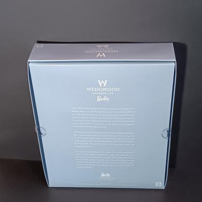 LOT 39: Wedgwood Barbie England 1759 in Original Box