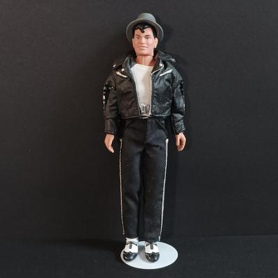 LOT 44: New Kids on the Block In Concert 1990 Donnie Doll NIB with All 4 Band Member Dolls on Stands