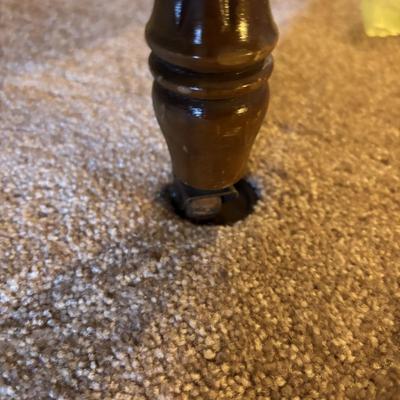 LOT 85: Vintage Bedroom Set: Bureau, Dresser w/Mirror, Head & Foot Board