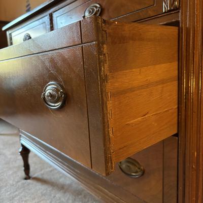 LOT 85: Vintage Bedroom Set: Bureau, Dresser w/Mirror, Head & Foot Board