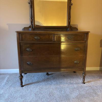 LOT 85: Vintage Bedroom Set: Bureau, Dresser w/Mirror, Head & Foot Board