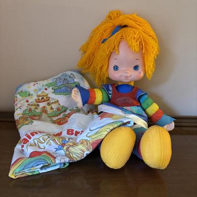 LOT 86: Vintage RAINBOW BRITE 10" Doll 1983 Hallmark Mattel & Rainbow Flat Sheet