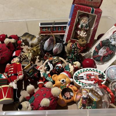 LOT 89: Basement Finds Holiday Ornaments & More