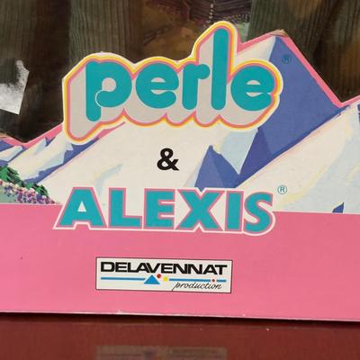 LOT 93: Vintage Delavennat Production, Perle & Alexis Dolls