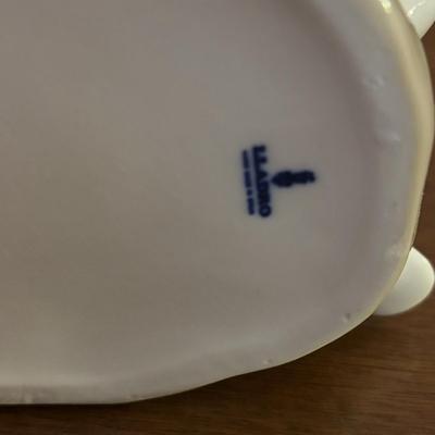 LOT 95: Lladro "Snails for the Ducks" Figure & "Little Duck" Figure