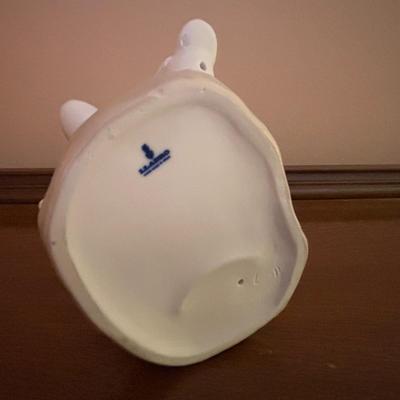 LOT 95: Lladro "Snails for the Ducks" Figure & "Little Duck" Figure