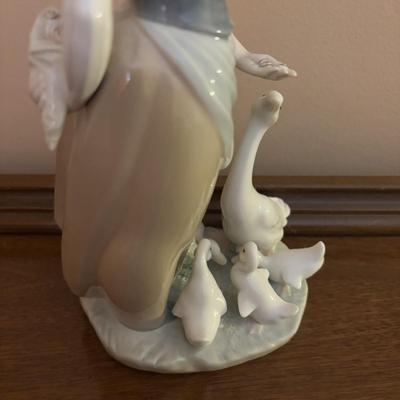 LOT 95: Lladro "Snails for the Ducks" Figure & "Little Duck" Figure