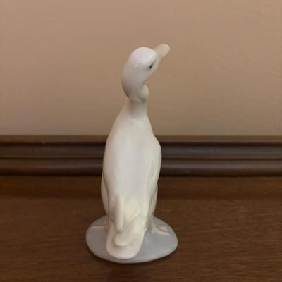LOT 95: Lladro "Snails for the Ducks" Figure & "Little Duck" Figure
