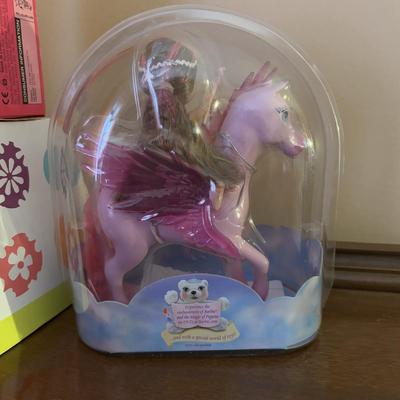 LOT 96: Happy Spring Collection: Beanie Babies, Barbie, Kelly Club, Kitty in My Pocket