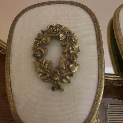 LOT 97: Vanity Collection: Crystal Night Light Lamp, Mirrored Vanity Tray, Hand Mirror, Brush, Comb Set, Lefton Pitcher & More