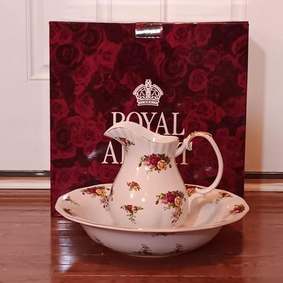 LOT 187: Royal Albert Old Country Roses China Pitcher and Basin