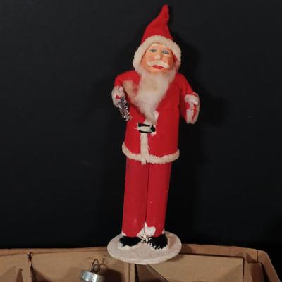 LOT 188: Collection of Vintage Christmas Glass Bulbs - Shiny Brites and More