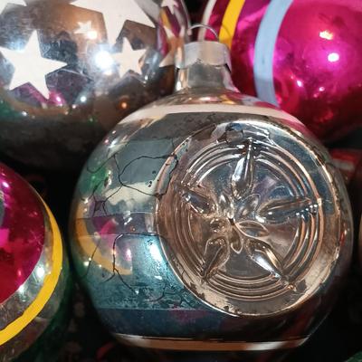 LOT 188: Collection of Vintage Christmas Glass Bulbs - Shiny Brites and More