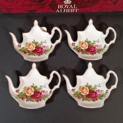 LOT 189: Royal Albert Old Country Roses Tea Pots. Jam Jar, Cracker Tray & More
