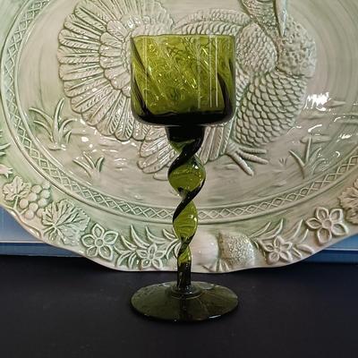 LOT 191: Harvest Themed Kitchenware and Home Decor