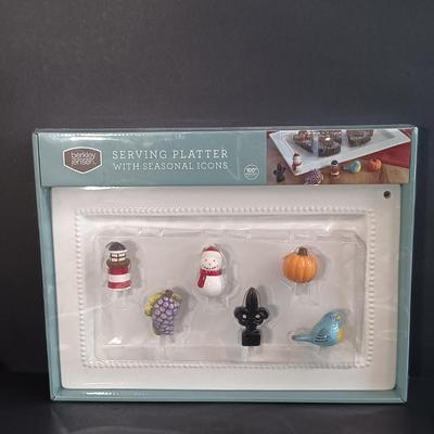 LOT 192: Bella Casa by Ganz Fruit Art Plates, Berkley Jenson Serving Platter, Coyne's Co. Picnic Basket Cheese Knife Set & More