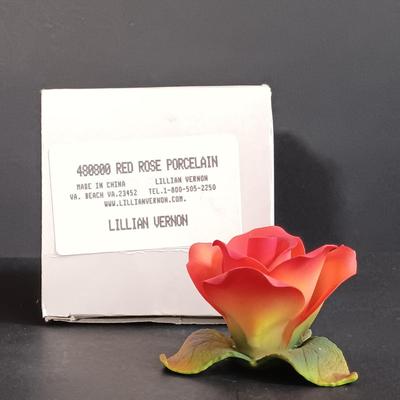 LOT 194: Royal Albert Moonlight Rose Rosebud Candle Holders, Lillian Vernon Porcelain Red Rose & Porcelain Yellow Rose Marked 1999 YH