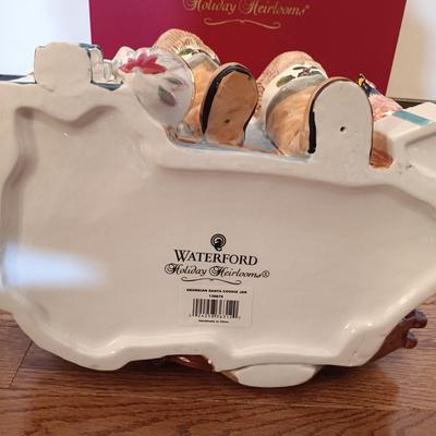 LOT 203: Waterford Holiday Heirlooms Georgian Santa Cookie Jar