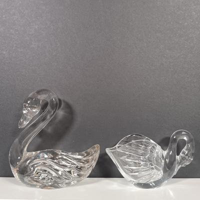 LOT 204: Collection of Crystal Swans, Lily Pads and Butterfly with Crystals