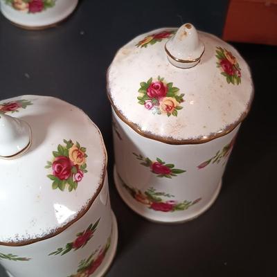 LOT 206: Royal Albert Old Country Roses Spice Jars with Wood Rack