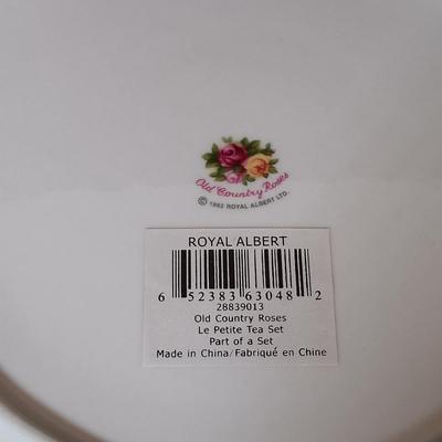 LOT 207: Royal Albert Old Country Roses Le Petite Tea Set In Original Box and Serving Dish