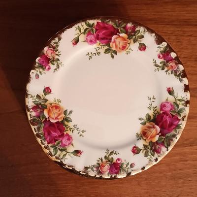 LOT 208: Large Set of Royal Albert Old Country Rose Cups, Saucers, Plates, Wine Glasses, Creamer and Sugar Bowl