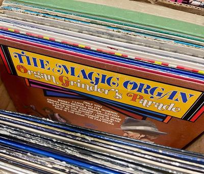 Three boxes, 140+ records, vintage vinyl, albums, mostly old and music and organ music