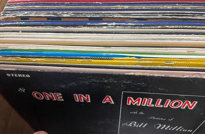 Three boxes, 140+ records, vintage vinyl, albums, mostly old and music and organ music