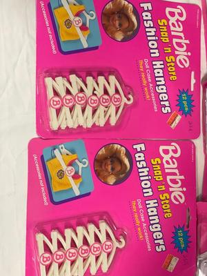 Barbie Snap n Store accessories