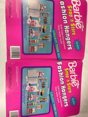 Barbie Snap n Store accessories