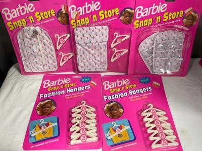 Barbie Snap n Store accessories