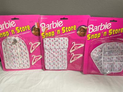 Barbie Snap n Store accessories