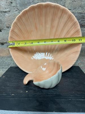 Powder room lot