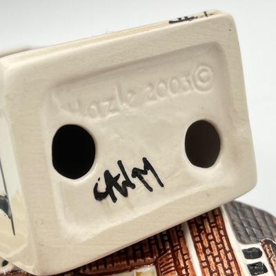 LOT 202K: Hazle Ceramics Dickens - Ye Olde Curiosity Shoppe and More