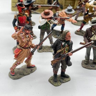 LOT 204K: King & Country Remember the Alamo Metal Toy Soldier Figurine Set