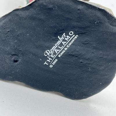 LOT 204K: King & Country Remember the Alamo Metal Toy Soldier Figurine Set