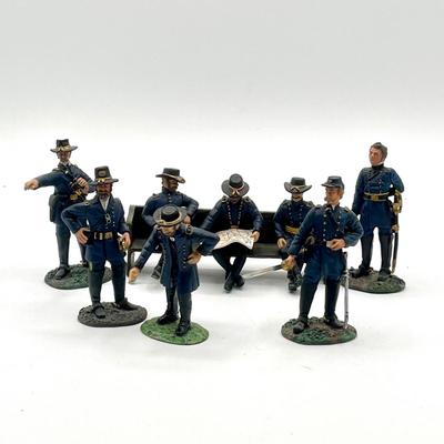 LOT 205K: Civil War Metal Toy Soldier Figurines -Frontline Figures and More