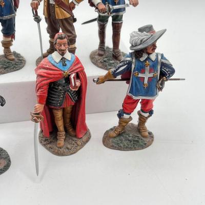LOT 208K: King & Country Metal Figurines - Pike & Musket and Hercule Poirot