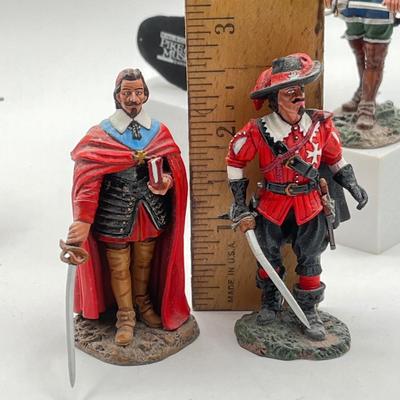 LOT 208K: King & Country Metal Figurines - Pike & Musket and Hercule Poirot