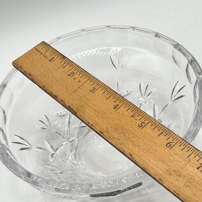 LOT 220K: Irish Crystal and Pottery - Belleek Vase, Waterford and Cash's Crystal